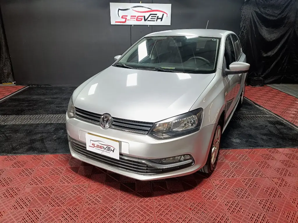 VOLKSWAGEN	POLO	TRENDLINE	2016