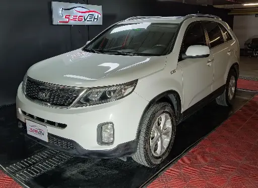 KIA SORENTO RADICAL 7P AT 2015